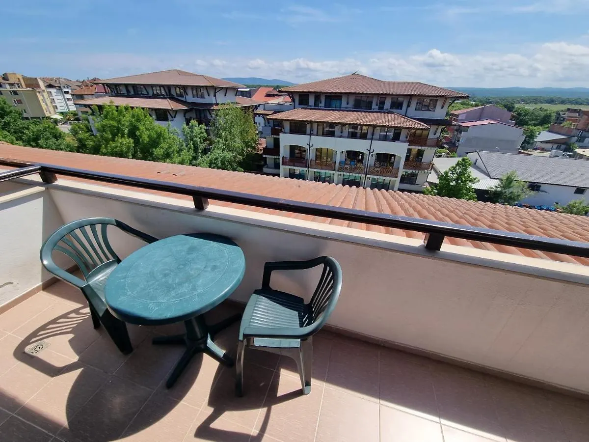 Aparthotel Apartments Primorsko
